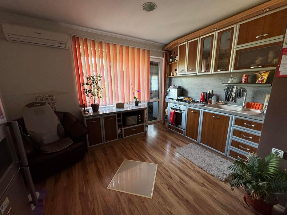 Продава се Двустаен апартамент в с. Айдемир, Област Силистра - 107 кв.м за 620 €/кв.м - Снимка #1