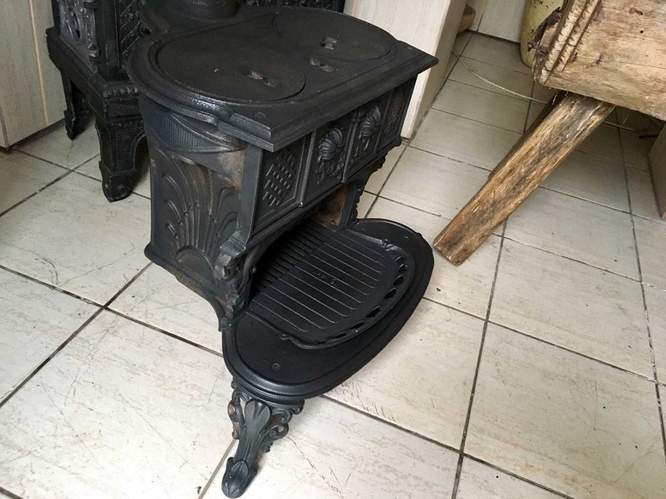 Soba, semineu foarte vechi