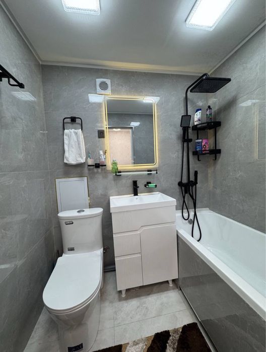 Чиланзар 2 кв.л.   2комн. Кирпич.  С новым ремонтом