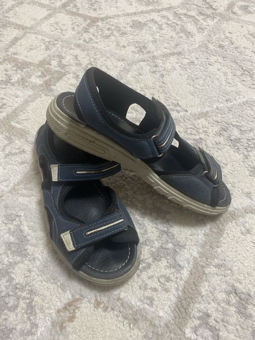 Сандали на мальчика