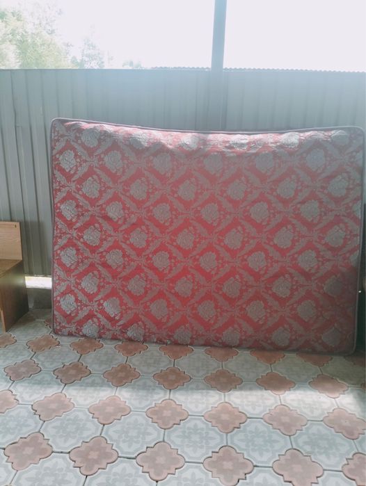 Продам диван с креслами и матрас