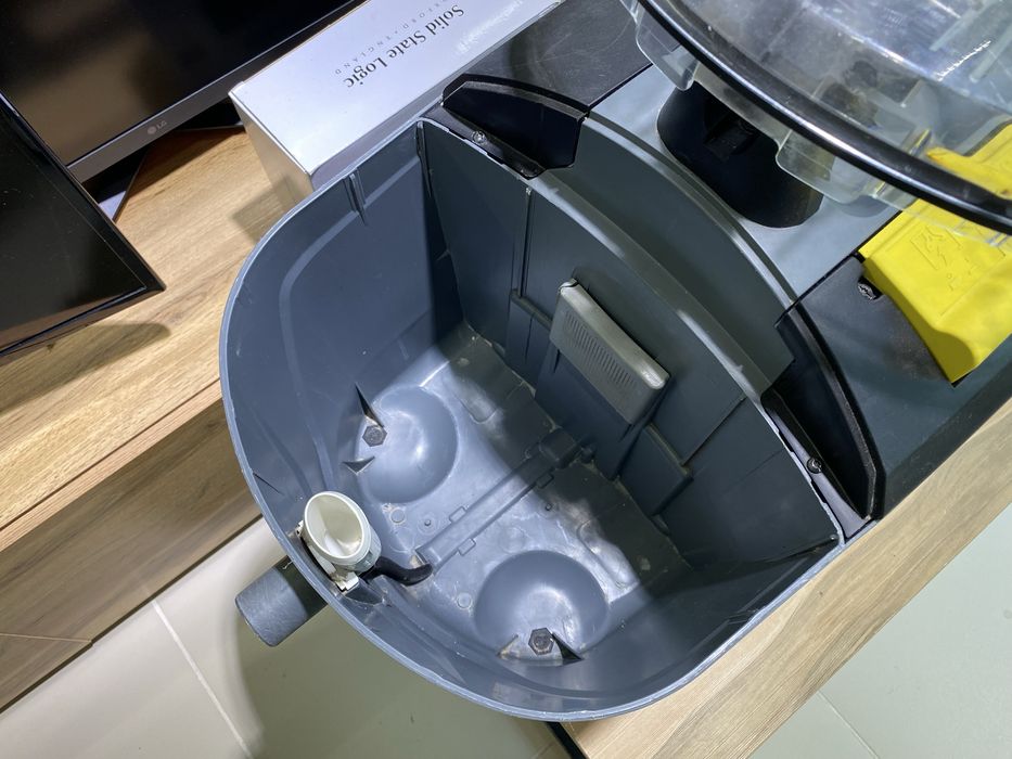 Моющий пылесос Karcher Professional Puzzi 10/1, 2 насадки, 9296/А10