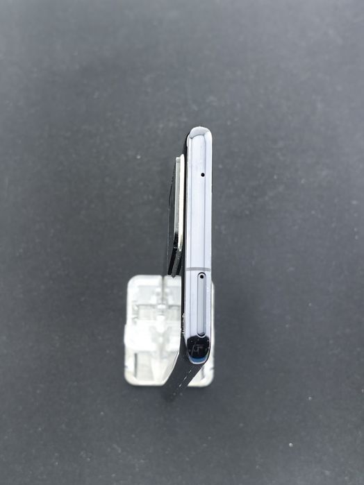 Samsung Galaxy S20 Ultra  128 GB ID-fom157