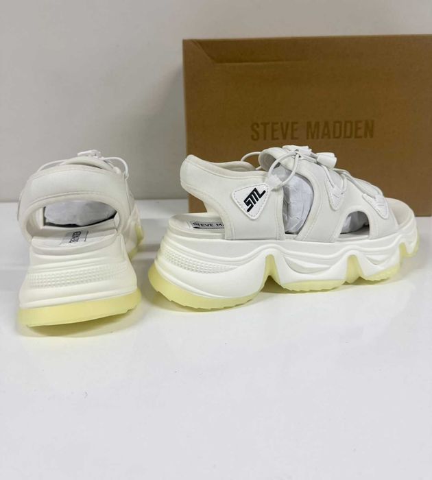 Steve Madden Chivalry