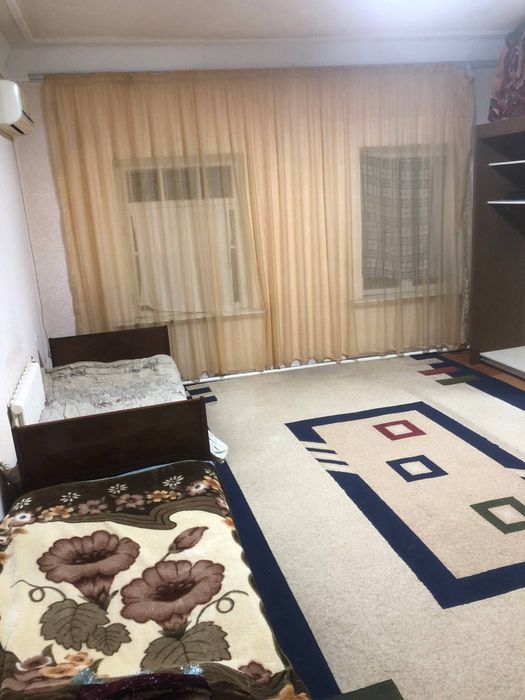 Сдаётся в аренду участок в старом городе ор.р Ляби Хавуз