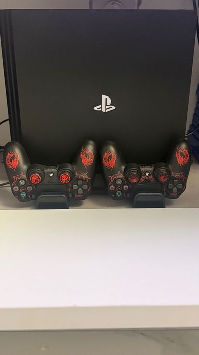 PlayStation 4 pro 1TB
