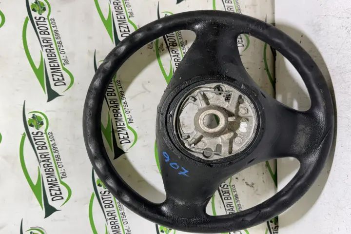 Volan simplu BMW Seria 1 2006 118d MT (122 hp)