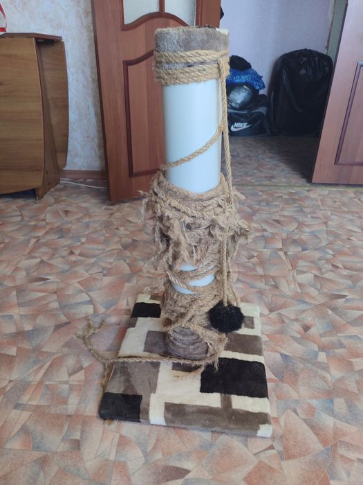Продам когтеточку для кошки.