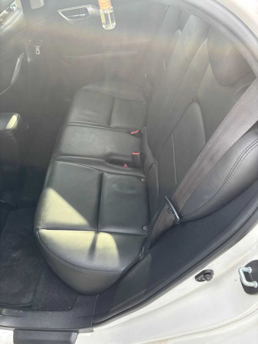 Lexus CT200H Alb Perlat