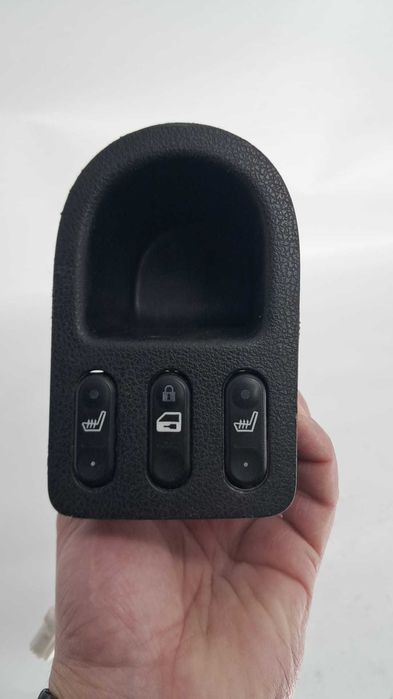 buton incalzire scaun Nissan Qashqai J10 an 2011