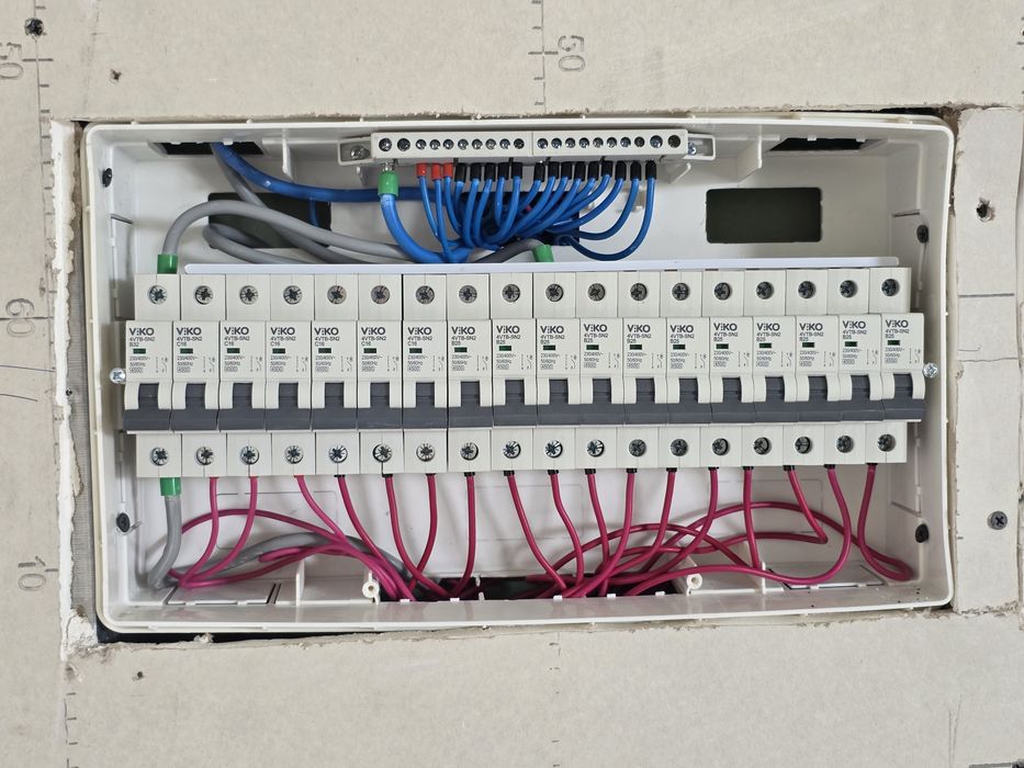 Elektrik elktromontajnik 10 yil staj 5 razryad