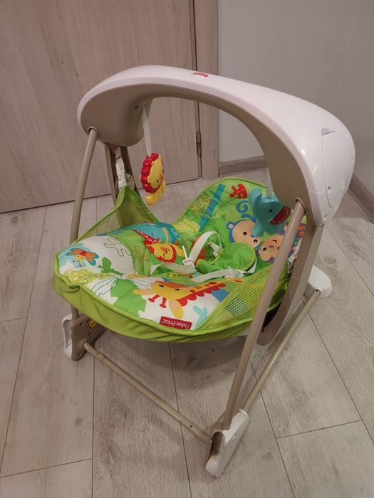 Бебешки люлеещ шезлонг Fisher Price Приятели