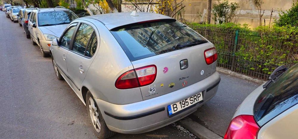 Vand Seat Leon 1M 2002 1.6 16v 105 CP + Kit Fr Complet, jante R17 OEM, 2 usi, 2 aripi, un prag dreapta (Mai multe detalii in descriere)