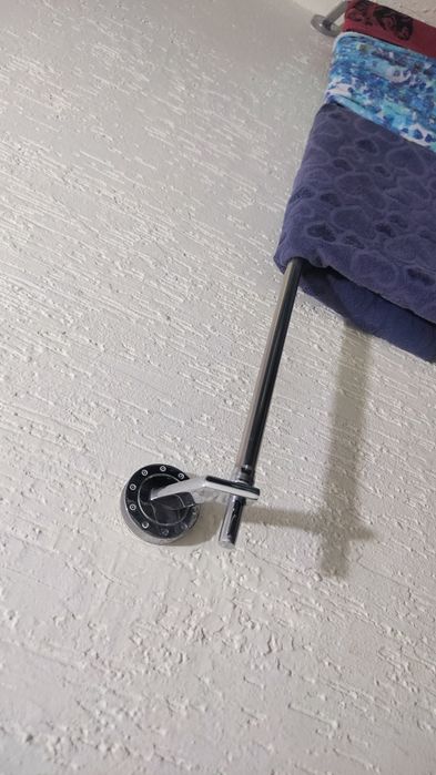 Продам шкаф б.у зеркало в подарок