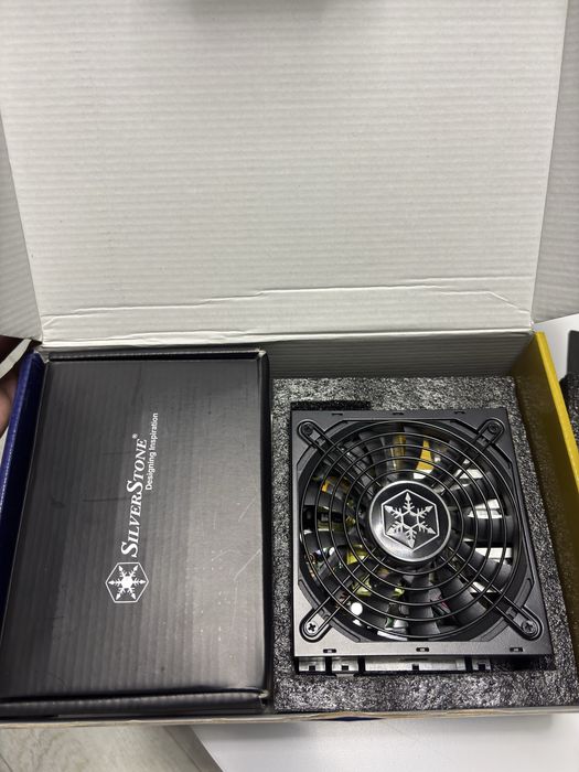 Sursa Silverstone SFX-L 800w plus titanium