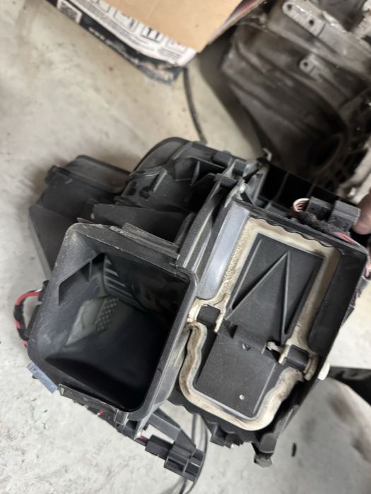 Моторче парно за бмв ф10 ф11