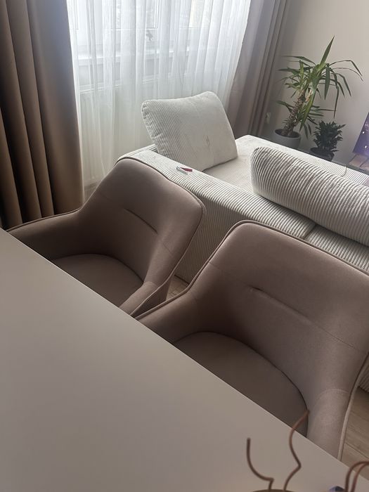 Set 4 Scaune rotative Dining/Living Tip Fotoliu  in stare excelenta