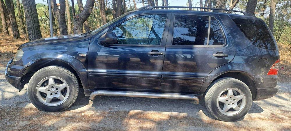 Mercedes ML 270 163К.С