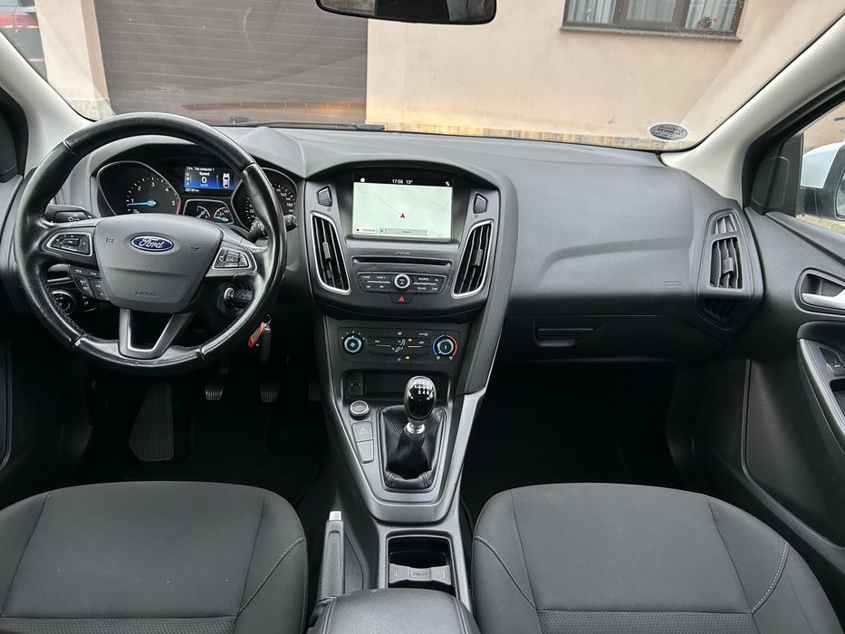 FORD Focus 2017 — imagine 5