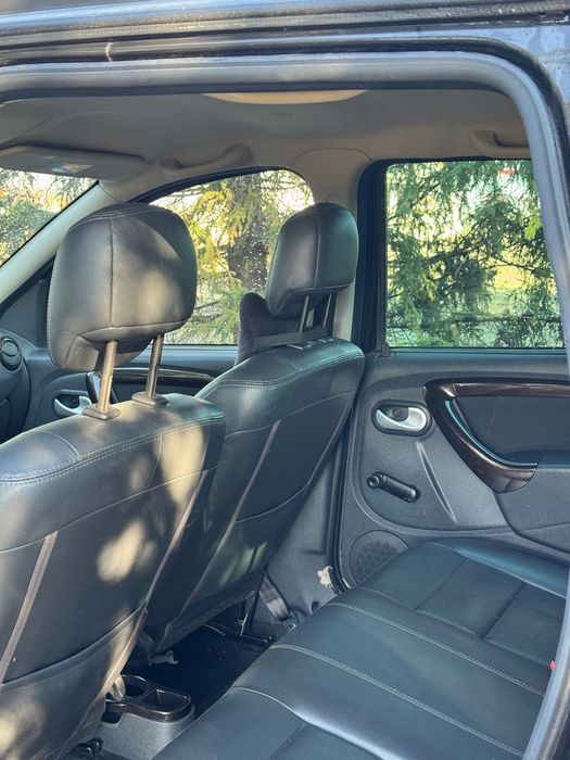 Vând Dacia Duster 1.5 dci 2013