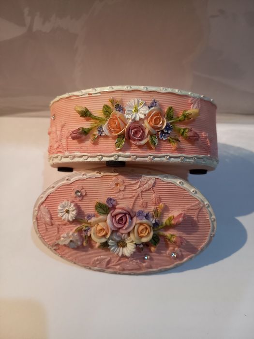 Шкатулка отличного качества