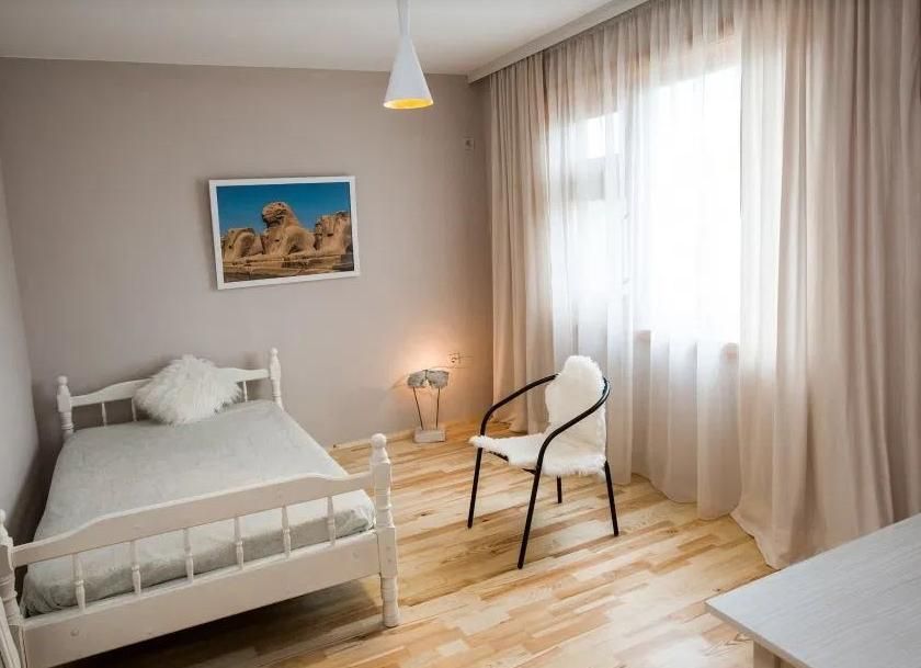 Дава се под наем Къща в Пловдив, Христо Смирненски - 160 кв.м за 1122 € - Снимка #6