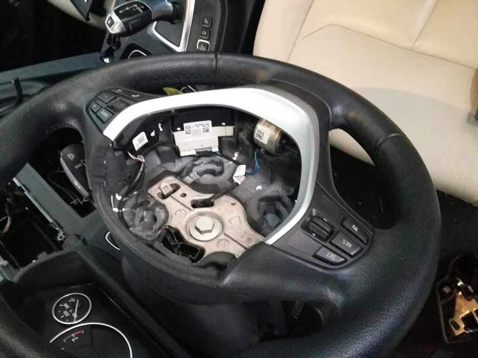 Volan bmw f30 trim volan  volan airbag