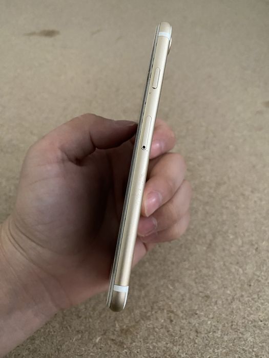 Iphone 7 128 гб емкость 100%