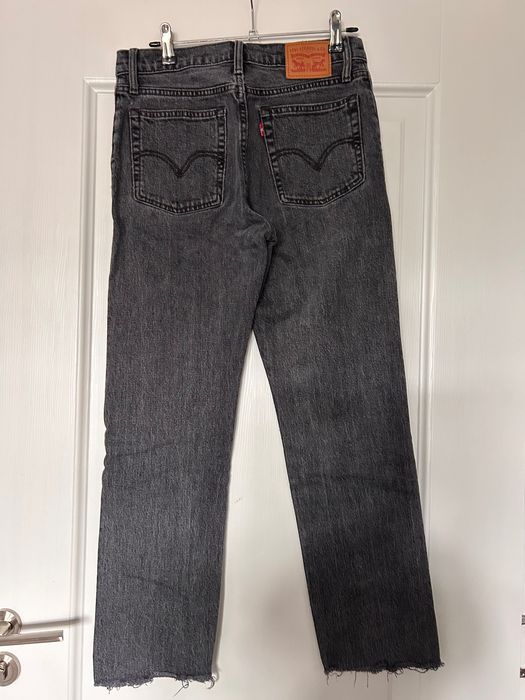 Blugi Levi’s xs