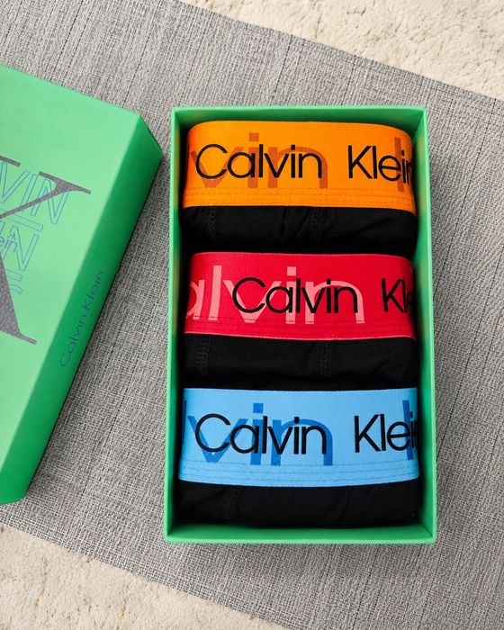 Boxeri Calvin Klein mărime M, L, XL