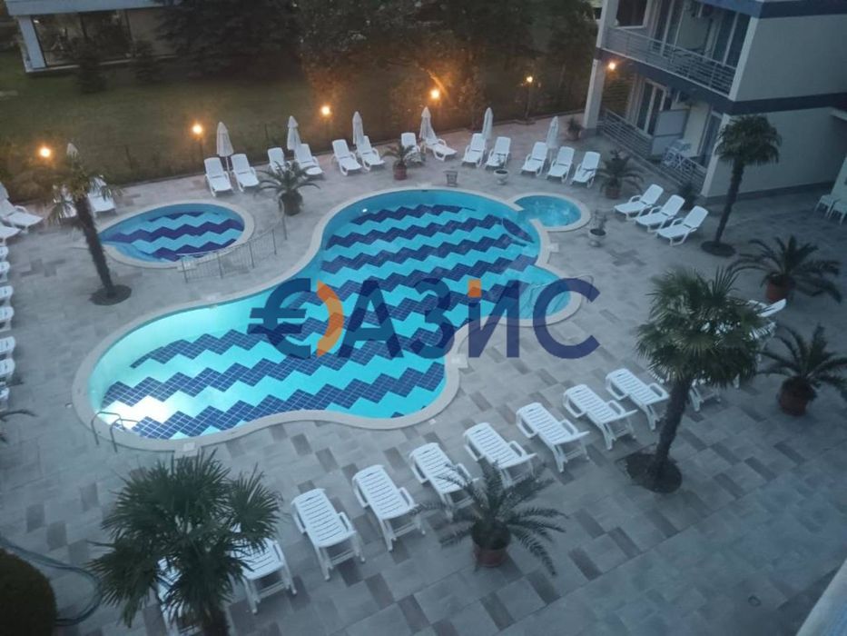 Продава се Едностаен апартамент в к.к. Слънчев бряг - 37 кв.м за 772 €/кв.м - Снимка #12