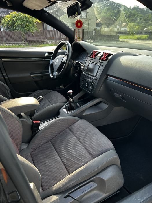 Volkswagen golf 5