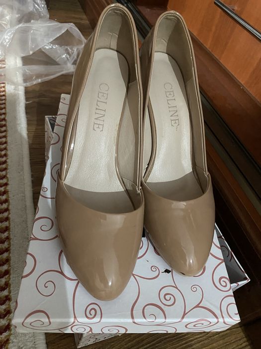 Женский туфли