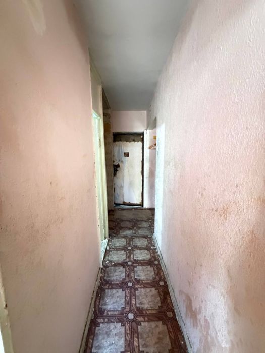 Прадаётся 1х 3микрарайоне 2этаж