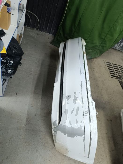 Заданий бампер от БМВ е66 е 65