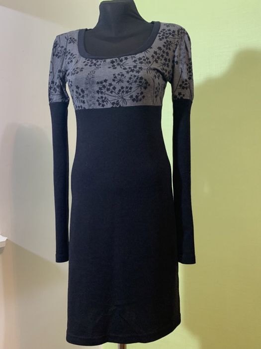 Женская одежда 2-3тыс.