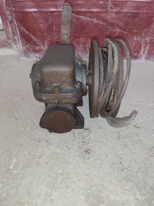 Ручной лебёдки сатилади