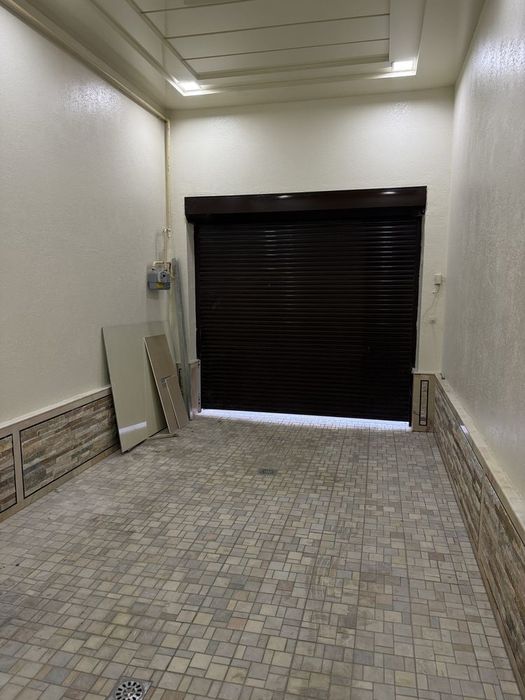 Arenda Yunusobod Hasanboy biznes ga taklif noturar 

Площадь: 177 м²