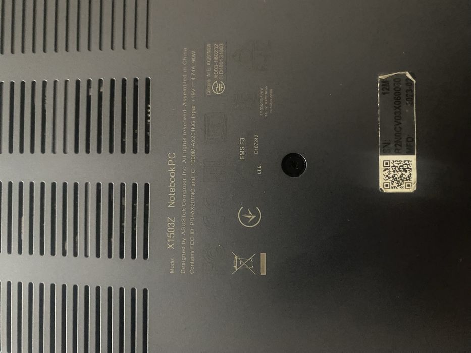 Asus Vivobook 2023