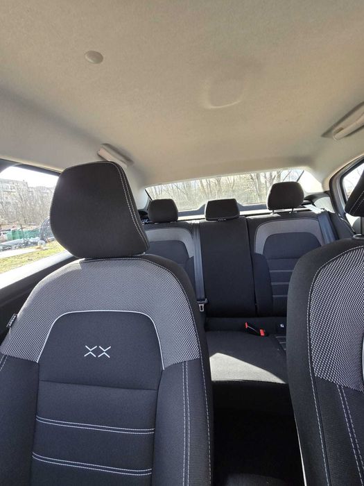 Închiriem masini pentru ridesharing UBER, BOLT, la alegerea șoferului.