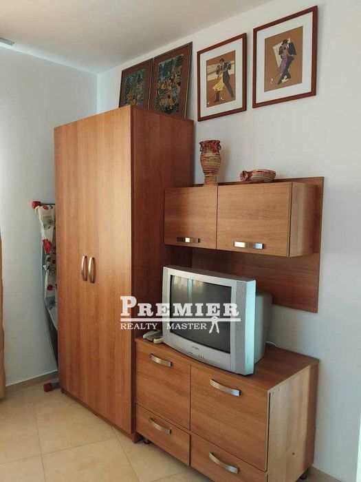 Продава се Двустаен апартамент в к.к. Слънчев бряг - 56 кв.м за 670 €/кв.м - Снимка #3