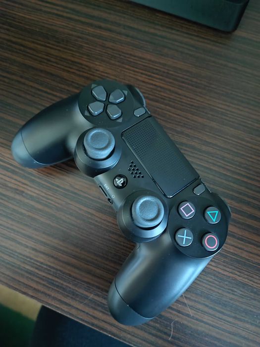 Playstation 4 Slim 500GB fullbox + Joc Gran Turismo 7