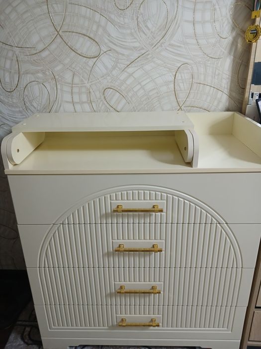 Пеленальный столик + комод