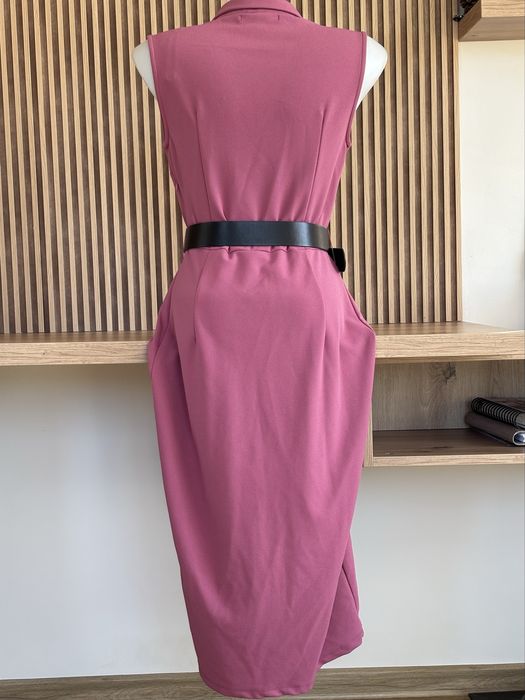 Ежедневна рокля с къс ръкав