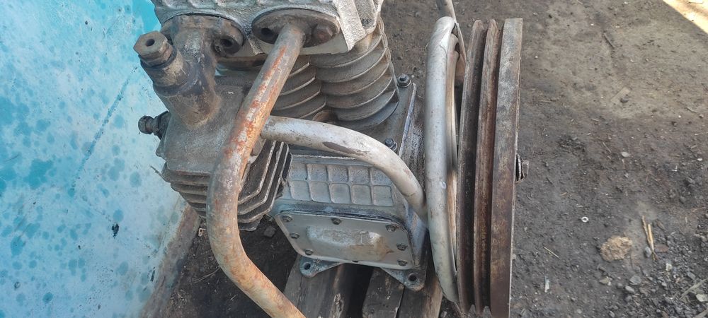 Продам Компрессор.