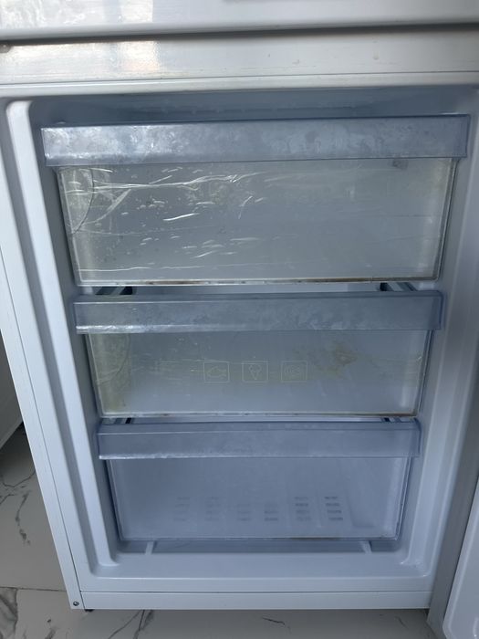 Холодильник сатылады