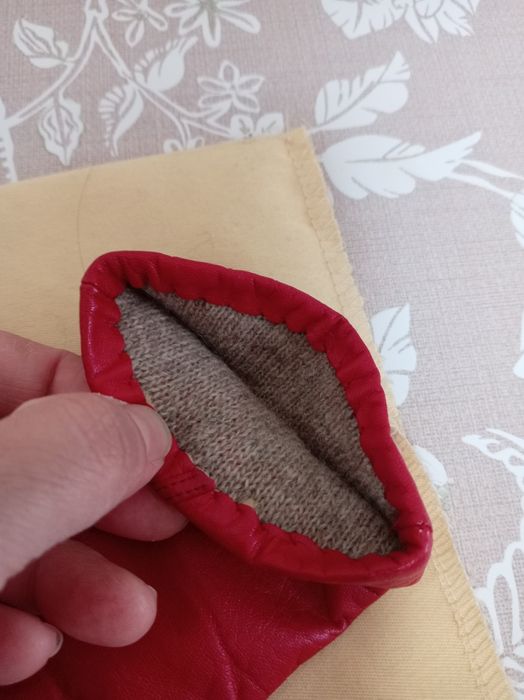 Перчатки Gucci кожаные!