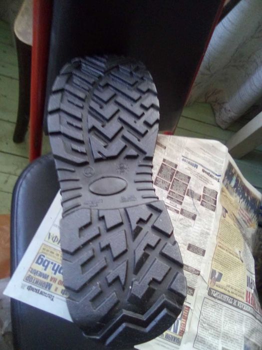 Продавам мъжки ботуши