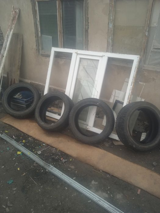 Продам шины 17 зимние