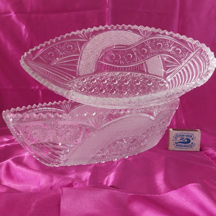 Вазы хрустальные